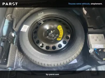 Photo 15 Ford Kuga 2.5 Duratec 180ch Hybrid FlexiFuel ST-Line X Powershift