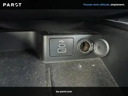 Photo 17 Ford Kuga 2.5 Duratec 190ch FHEV E85 Titanium BVA