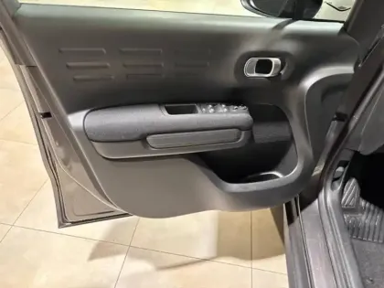 Photo 10 Citroën C3 Aircross  PureTech 130ch S&S Shine Pack EAT6