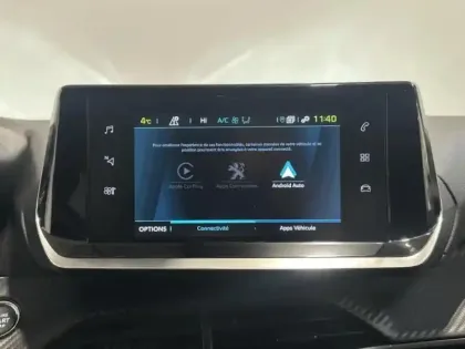 Photo 13 Peugeot 208  e- 136ch Style