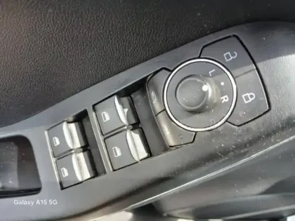 Photo 14 Ford Puma  1.0 Flexifuel 125ch S&S mHEV Titanium