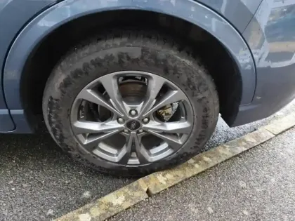 Photo 7 Ford Kuga  2.5 Duratec 190ch FHEV E85 ST-Line BVA