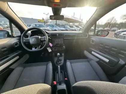 Photo 7 Citroën C3  1.2 PureTech 83ch S&S YOU!