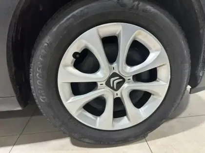 Photo 6 Citroën C3  1.2 PureTech 83ch S&S YOU!