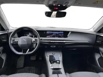 Photo 9 DS DS 4  E-TENSE 225ch Cross Trocadero