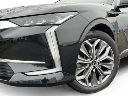 Photo 8 DS DS 4  E-TENSE 225ch Cross Trocadero