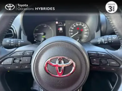 Photo 8 Toyota Yaris  116h Dynamic Business 5p + Programme Beyond Zero Academy MY22