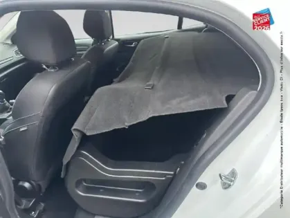 Photo 10 Renault Megane  Sté 1.5 Blue dCi 115ch Air Nav Réversible