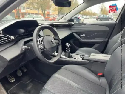 Photo 14 Peugeot 308  1.2 PureTech 130ch S&S Active Pack