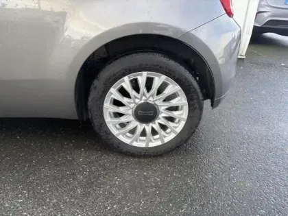 Photo 12 Fiat 500  1.0 70ch BSG S&S