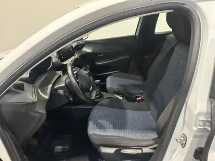 Photo 9 Peugeot 208  Affaire 1.5 BlueHDi 100 Premium 2 places