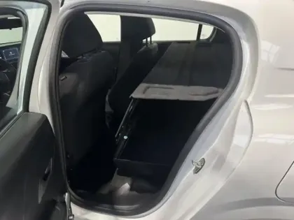 Photo 10 Peugeot 208  Affaire 1.5 BlueHDi 100 Premium 2 places