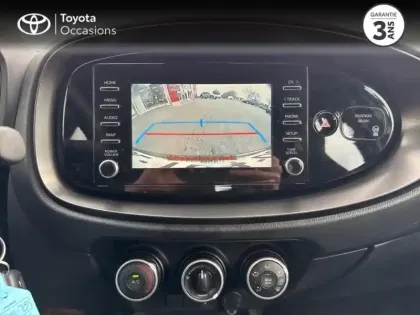 Photo 6 Toyota Aygo  X 1.0 VVT-i 72ch Dynamic S-CVT