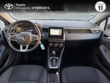 Photo 11 Renault Clio  1.6 E-Tech hybride 145ch Equilibre