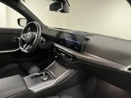 Photo 12 BMW Serie 3 Série 3 Touring 320dA xDrive 190ch M Sport