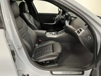 Photo 9 BMW Serie 3 Série 3 Touring 330eA xDrive 292ch M Sport