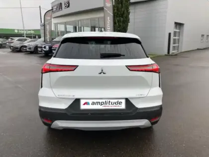 Photo 5 Mitsubishi Grandis  1.8 MPI HEV 158ch Instyle