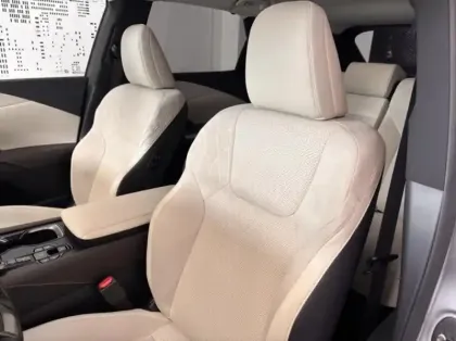 Photo 13 Lexus RX  450h+ Executive 4WD