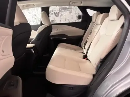 Photo 5 Lexus RX  450h+ Executive 4WD