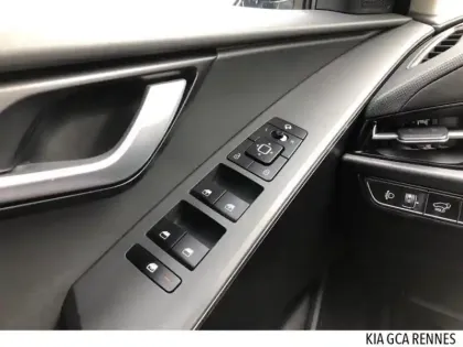 Photo 11 Kia Niro  1.6 GDi 141ch HEV Active DCT6