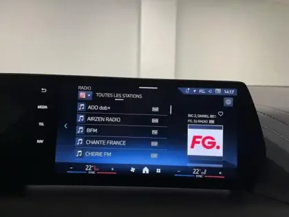 Photo 14 BMW Serie 1 Série 1 120A 170ch M Sport DKG7