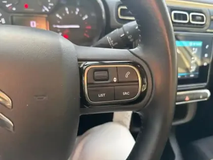 Photo 13 Citroën C3  1.2 PureTech 110ch S&S Shine 120-123g