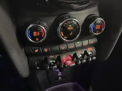 Photo 12 Mini Mini  Cooper 136ch  Edition Camden BVA7