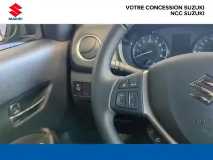 Photo 9 Suzuki Vitara  1.4 Boosterjet Hybrid 110ch Privilège MY25