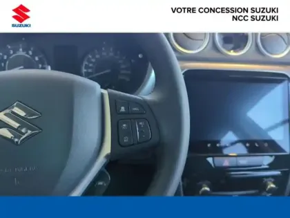 Photo 10 Suzuki Vitara  1.4 Boosterjet Hybrid 110ch Privilège MY25