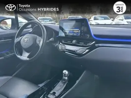 Photo 14 Toyota C-HR  122h Graphic 2WD E-CVT RC18