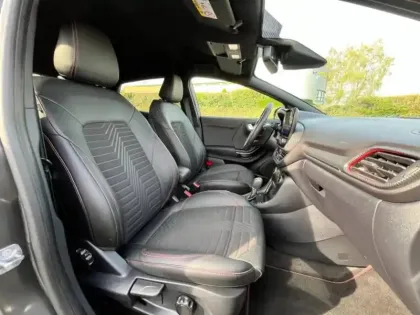 Photo 10 Ford Puma  1.0 EcoBoost 125ch S&S mHEV ST-Line X Powershift