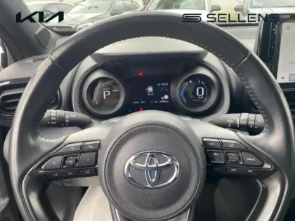 Photo 12 Toyota Yaris  Cross 116h Design MY21