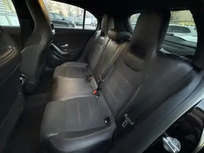 Photo 9 Mercedes Classe A  250 224ch 4Matic AMG Line 7G-DCT