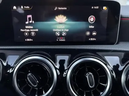 Photo 12 Mercedes Classe A  250 224ch 4Matic AMG Line 7G-DCT