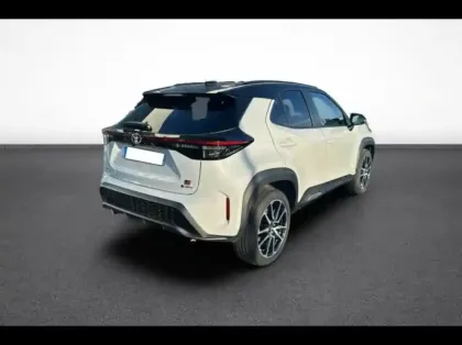 Photo 5 Toyota Yaris  Cross 130h GR Sport 2WD Pack Techno Pano MC24