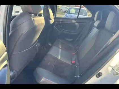 Photo 10 Toyota Yaris  Cross 130h GR Sport 2WD Pack Techno Pano MC24