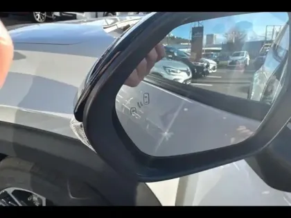 Photo 14 Toyota Yaris  Cross 130h GR Sport 2WD Pack Techno Pano MC24