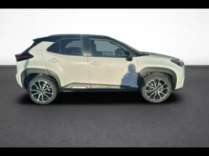 Photo 6 Toyota Yaris  Cross 130h GR Sport 2WD Pack Techno Pano MC24