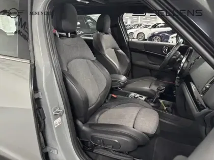 Photo 8 Mini Countryman  Cooper SE  125ch + 95ch Northwood ALL4 BVA6