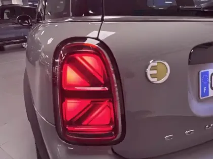 Photo 9 Mini Countryman  Cooper SE  125ch + 95ch Northwood ALL4 BVA6