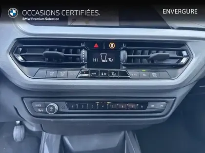 Photo 9 BMW Serie 1 Série 1 116i 109ch Business Design