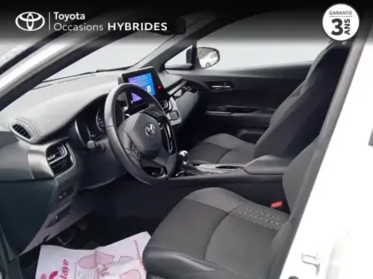 Photo 5 Toyota C-HR  1.8 Hybride 122ch Design Ultimate E-CVT
