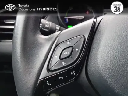 Photo 10 Toyota C-HR  1.8 Hybride 122ch Design Ultimate E-CVT