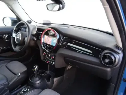 Photo 5 Mini Mini  5 Portes Cooper 136ch Edition Premium Plus BVA7