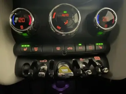 Photo 14 Mini Mini  Cooper SE 184ch Edition Premium BVA 5CV