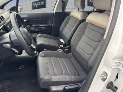 Photo 8 Citroën C3  1.2 PureTech 110ch S&S Shine 120-123g