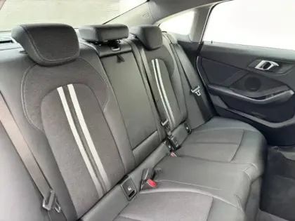 Photo 5 BMW Serie 2 Série 2 Gran Coupé 218iA 136ch Business Design DKG7