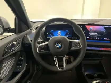 Photo 8 BMW Serie 1 Série 1 120A 170ch M Sport DKG7