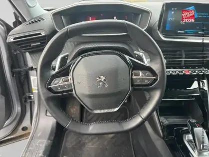 Photo 26 Peugeot 2008  1.2 PureTech 130ch S&S Allure Pack EAT8