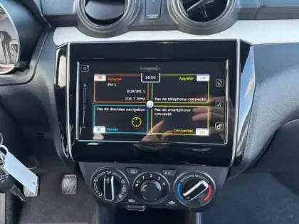 Photo 12 Suzuki Swift  1.2 Dualjet Hybrid 83ch Privilège